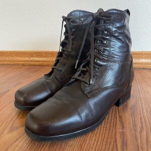 Vintage Santana Canada Brown Soft Leather Lace Up Ankle Boots Dark Academia Sz 8